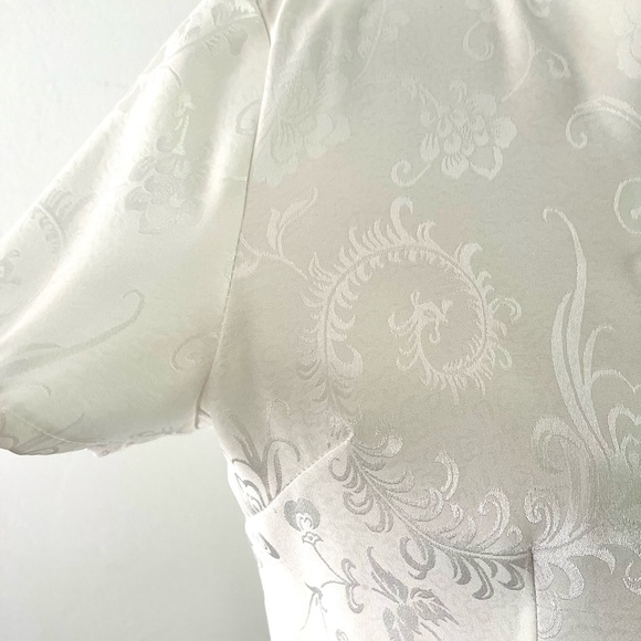 NWOT Vintage Asian Chinese White Floral Classic Minimalist Button Up Neutral Top - Picture 4 of 10